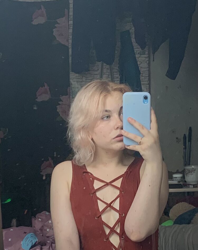  29979252  , 23 ,    -