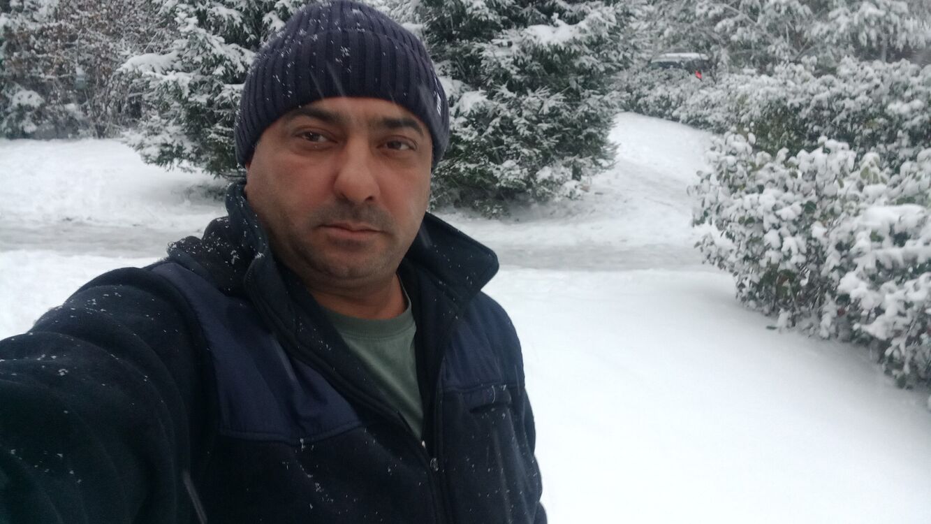  53882862  Yashar, 43 ,    
