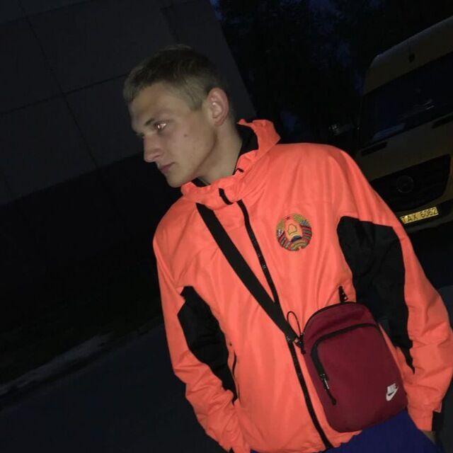  48128542  , 20 ,    
