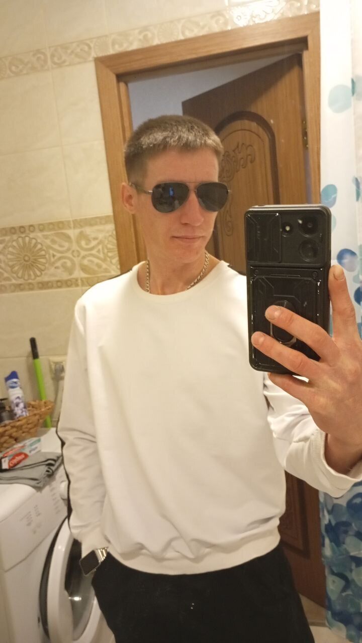  52977332  , 30 ,    