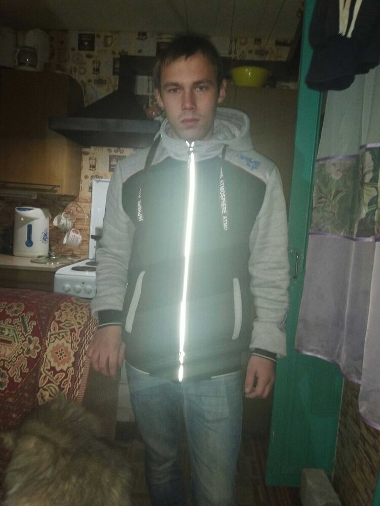  21526222  , 28 ,    