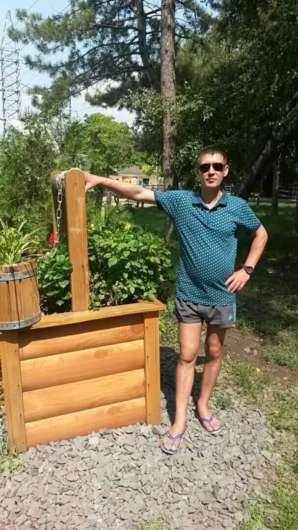 --,   , 44 ,   c 