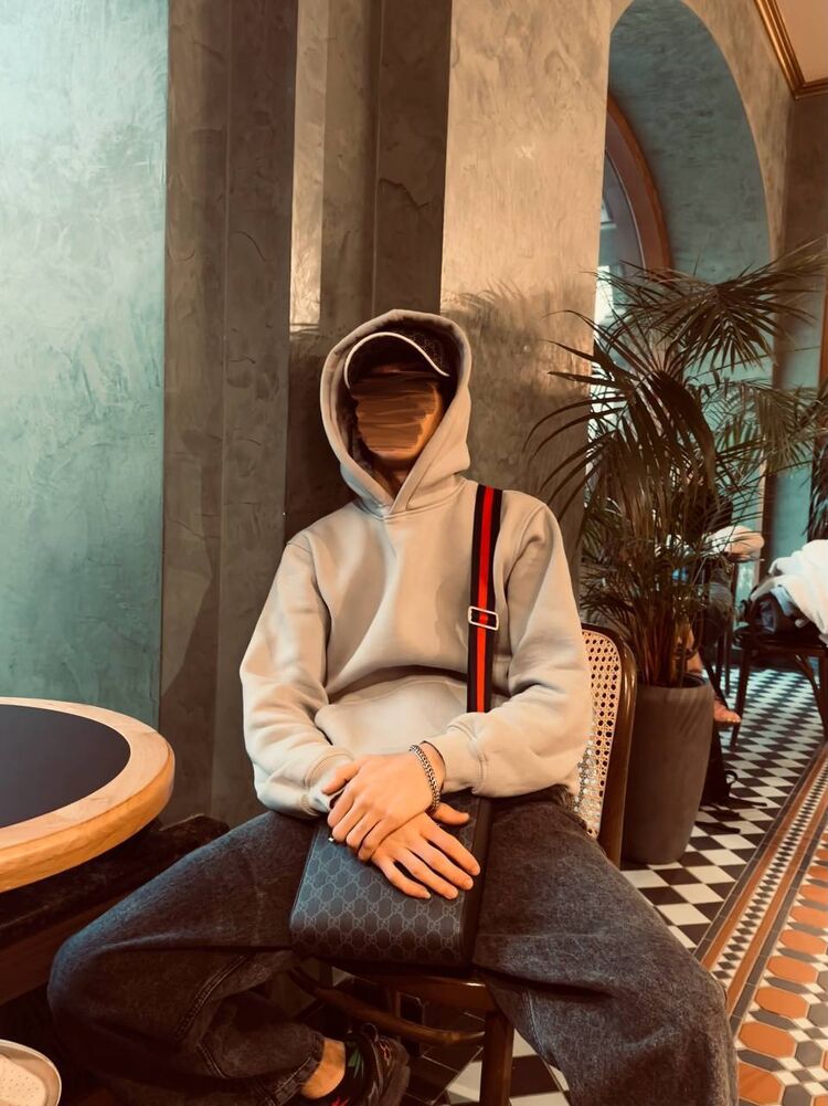  ,   A D I L O V, 20 ,   ,   