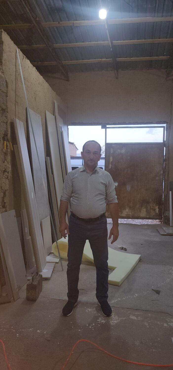  53492342  Shuhrat, 40 ,    