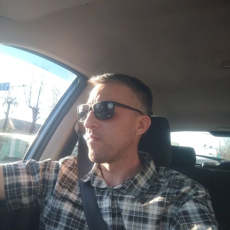  51033082  , 42 ,    