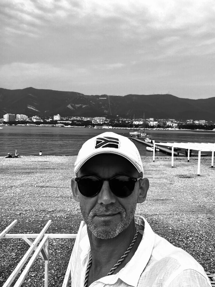  Walvisbaai,   Vitalii, 45 ,   ,   