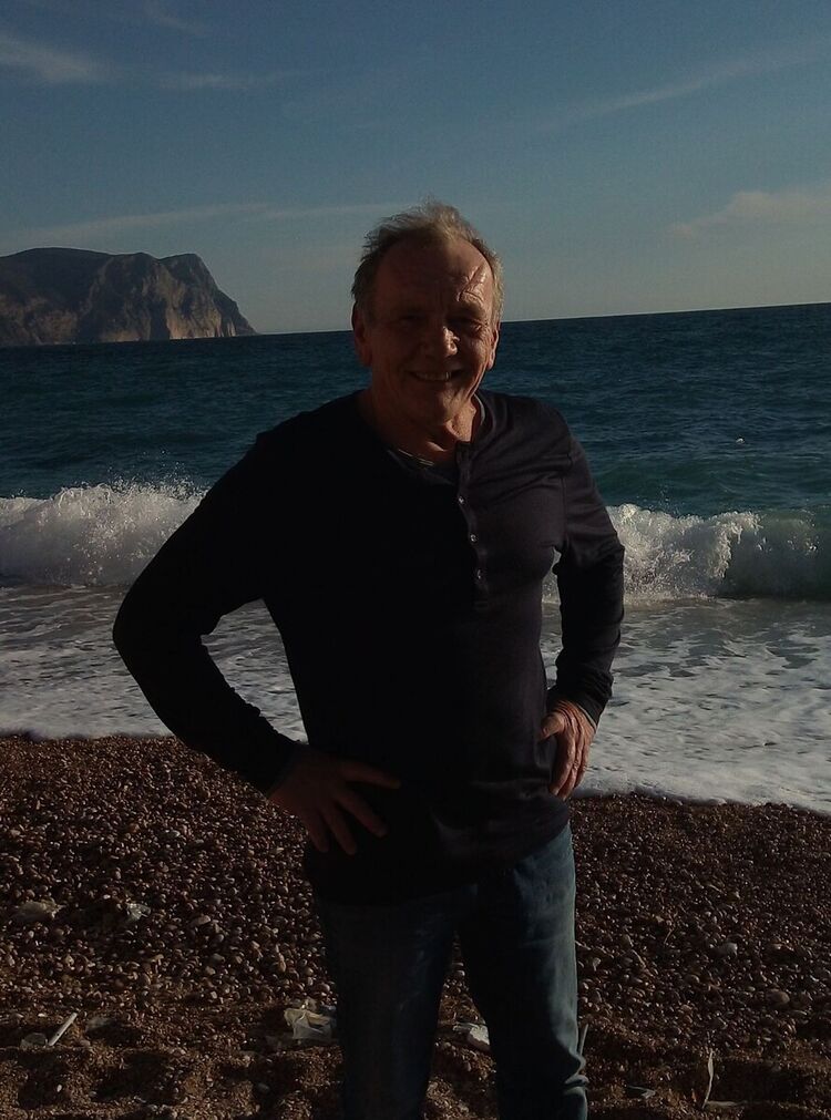  ,   Roland, 65 ,   ,   , c 