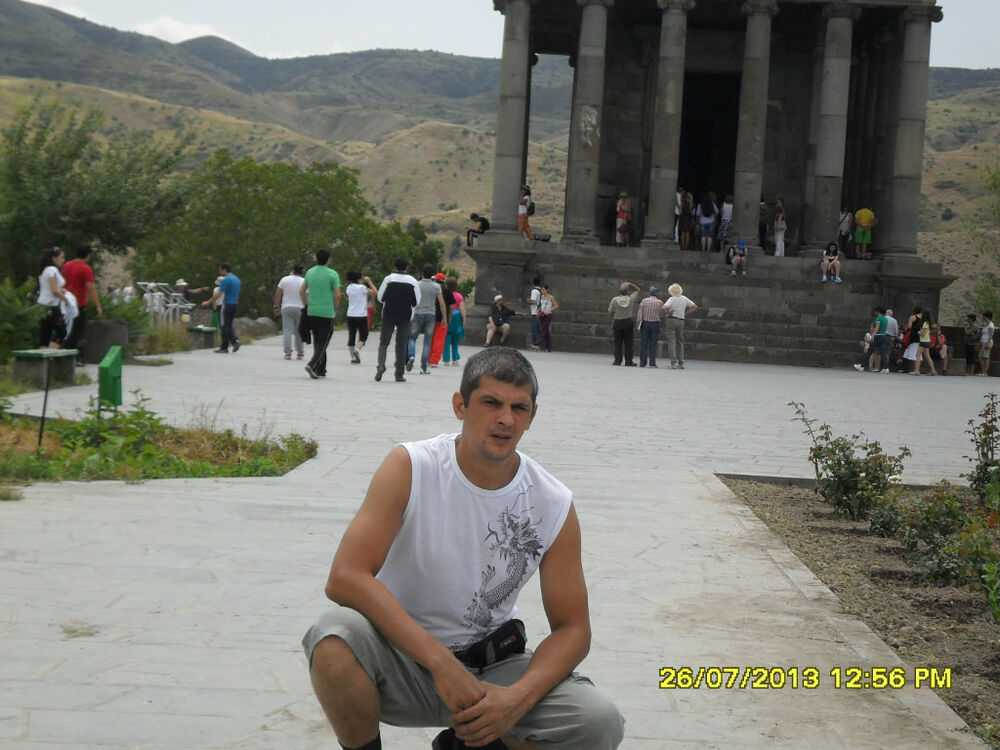   ,   Arsen, 46 ,   