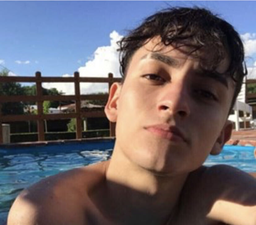  36529912  David, 25 ,    