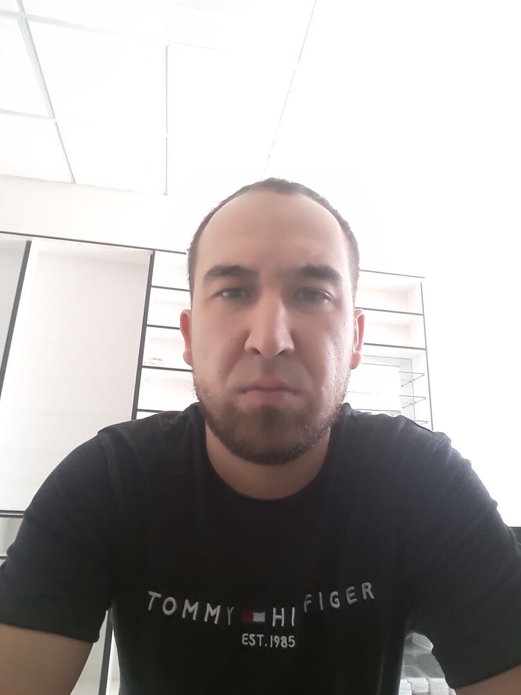  41328422  Bekzod, 34 ,    
