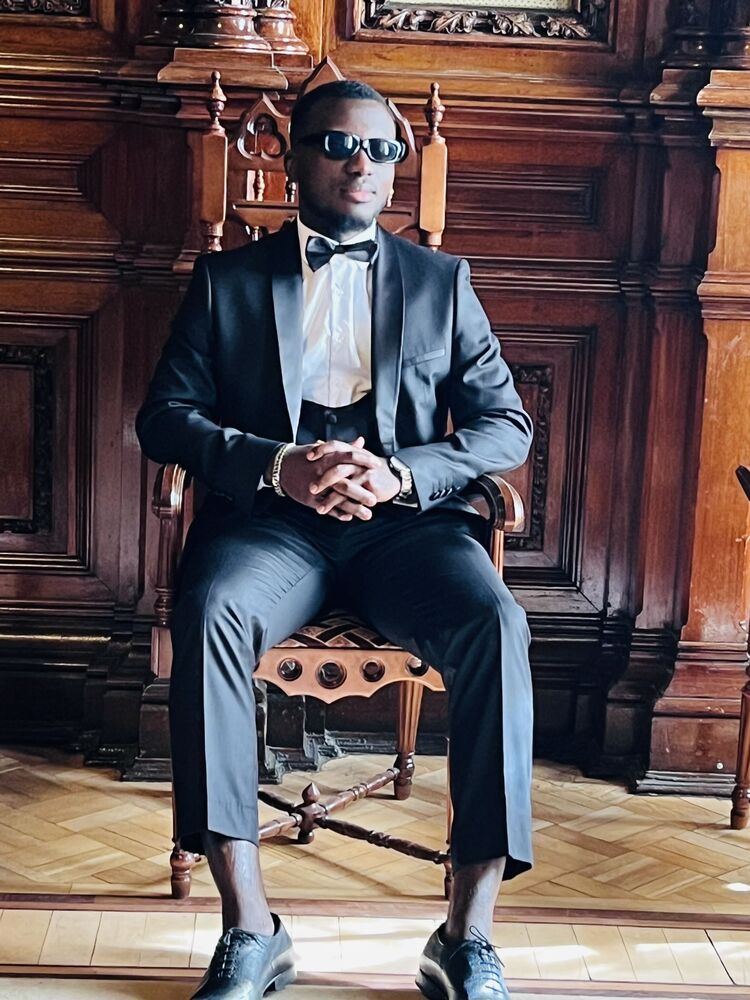 ���� 38869222 ������� ������, 33 ����, ���� ���������� � �����-����������