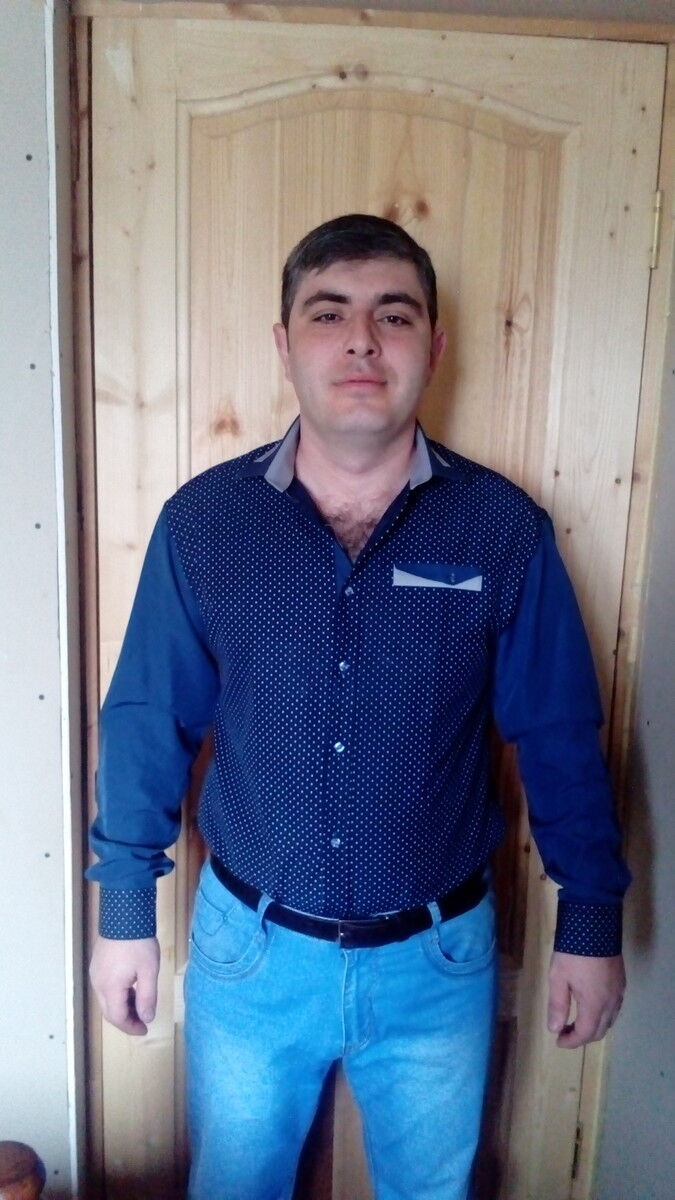  10030042  Zamil, 39 ,    