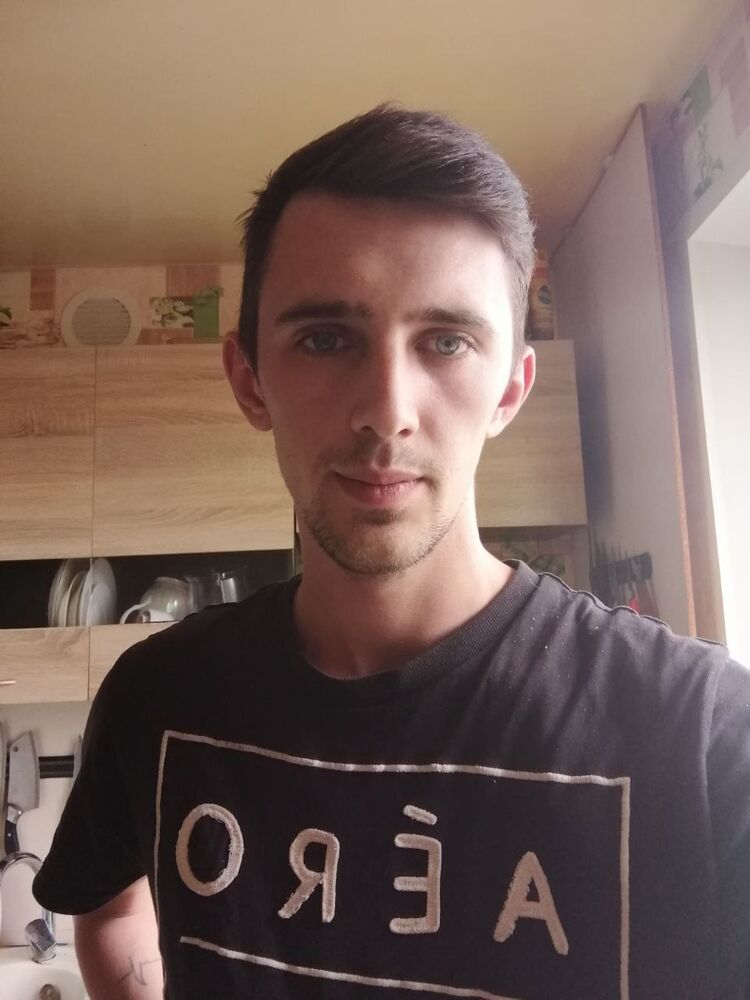  44070862  , 25 ,    