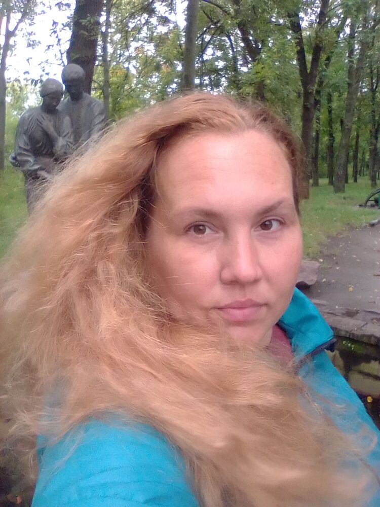  31636312  Nadin, 39 ,    