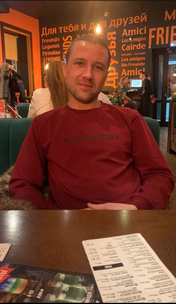  31724072  Alexey, 38 ,    