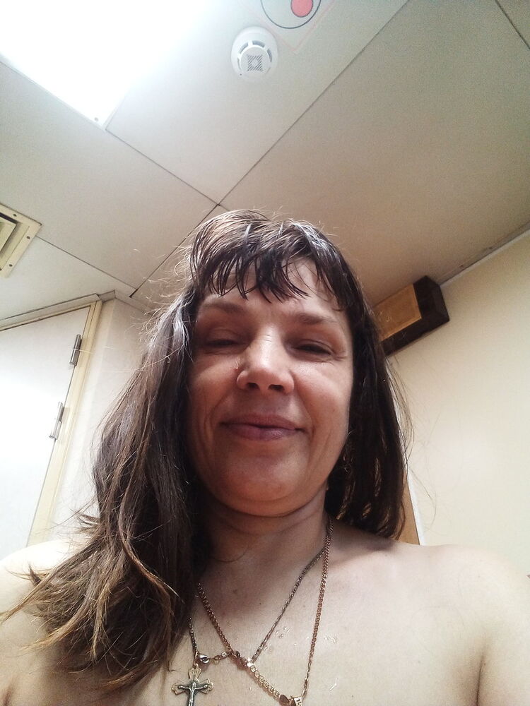  19102112  , 56 ,    