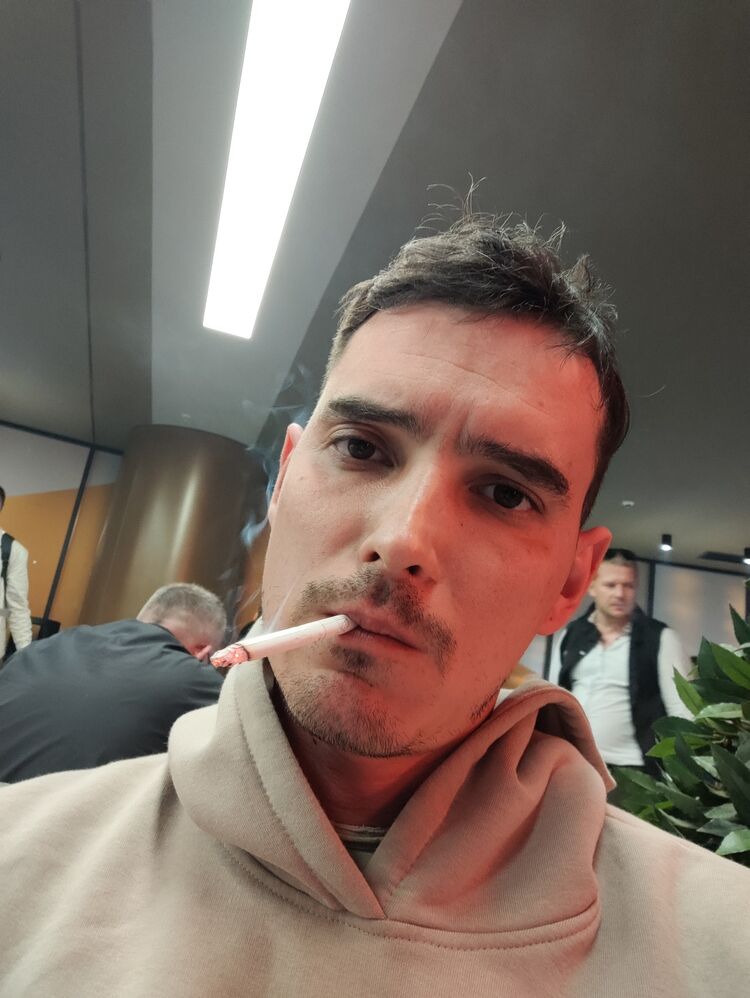  45820502  , 46 ,    