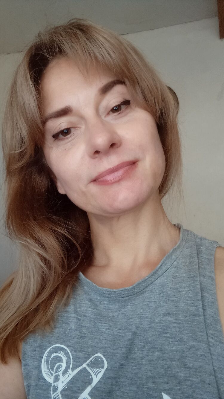  53600382  Nastena, 47 ,    