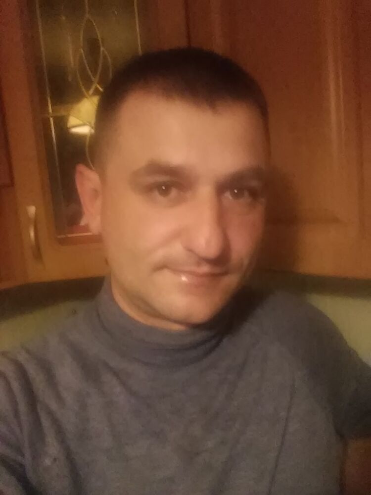  10899202  , 48 ,    