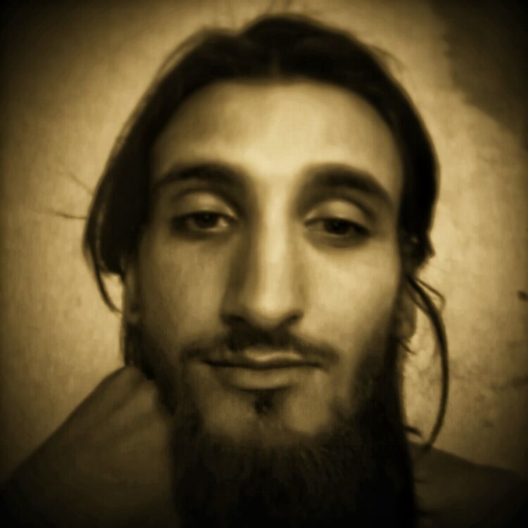  9930272  , 32 ,    