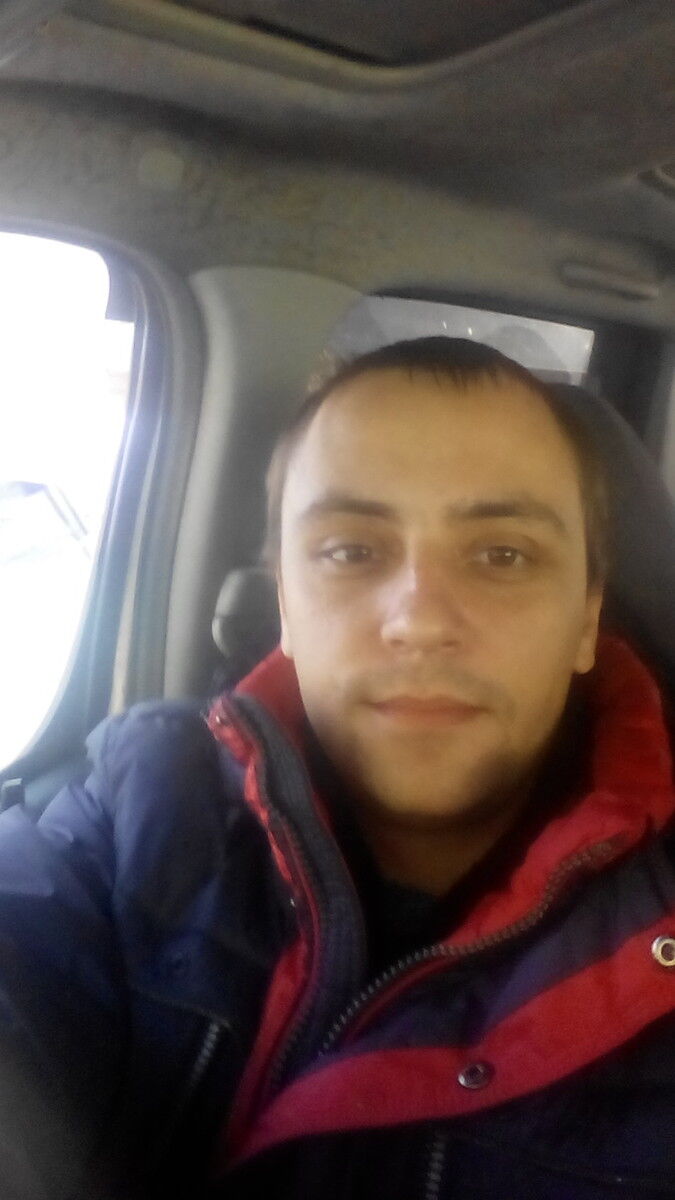  ,   Denis, 38 ,   ,   , c 