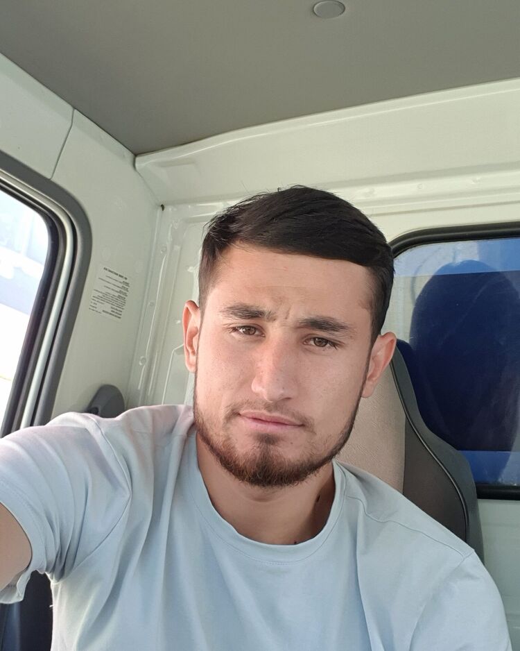  26723842  Jamshid, 28 ,    