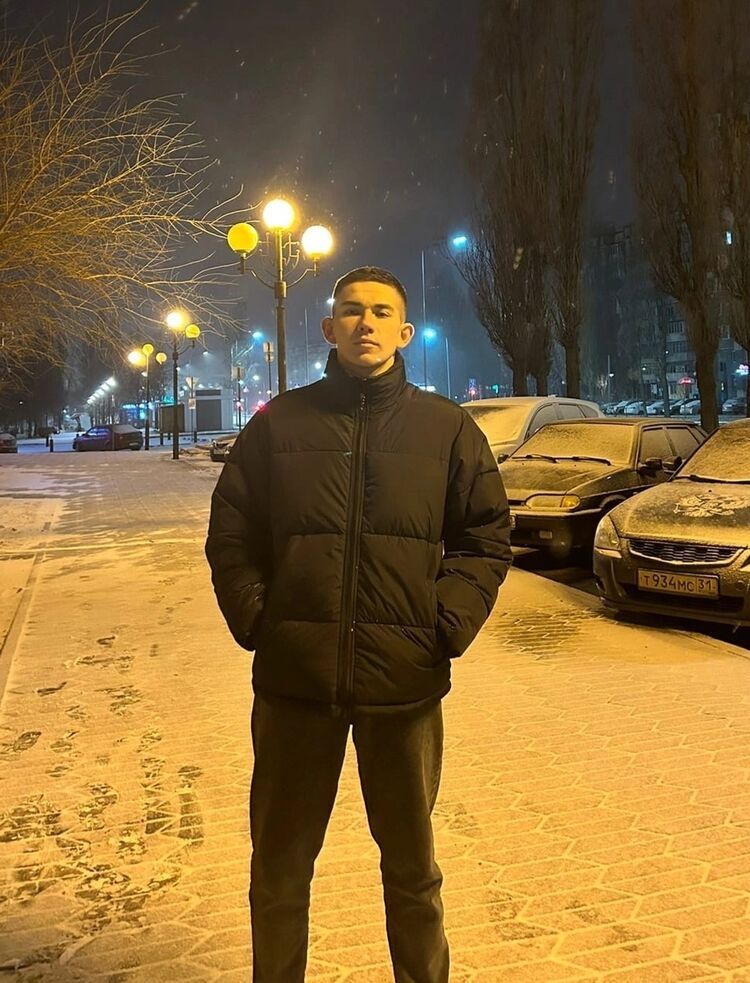  32951692  , 24 ,    