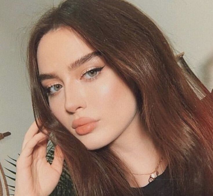  28349572  , 24 ,    -