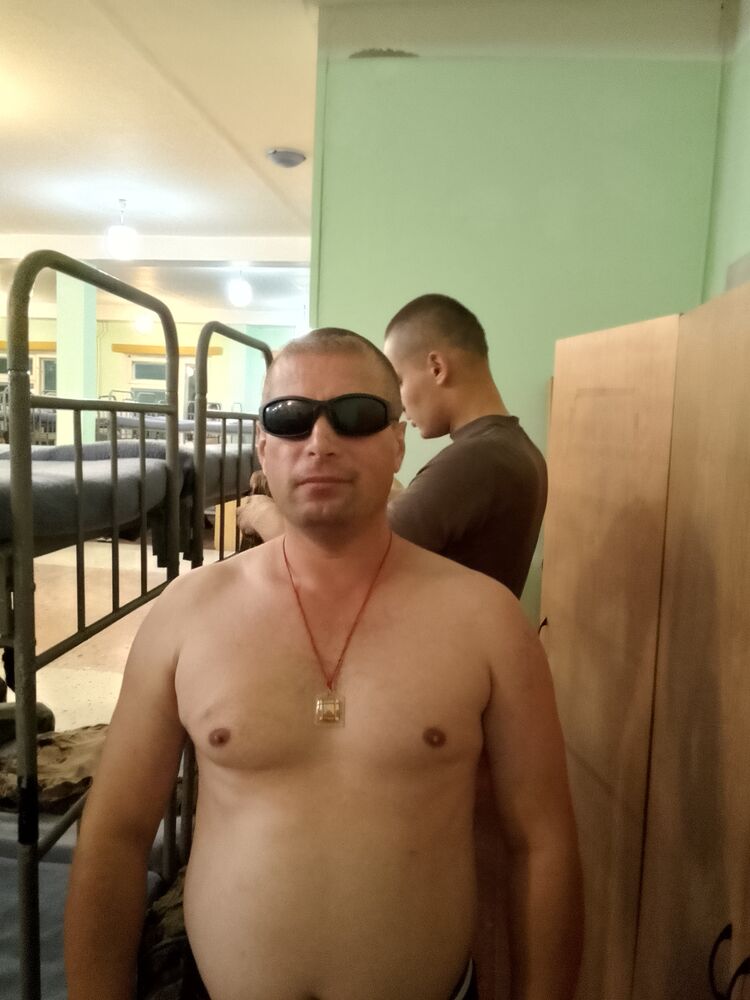  37305612  , 41 ,    