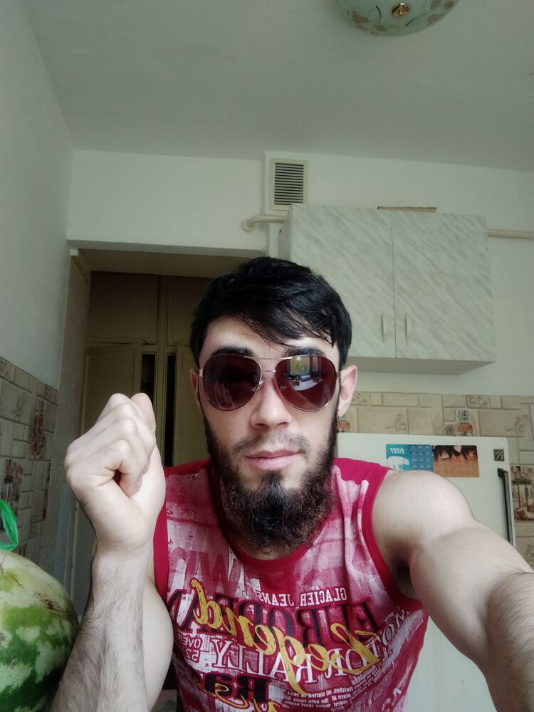  31022672  Ali, 79 ,    
