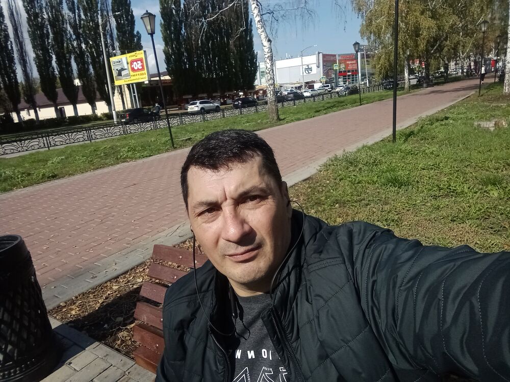  42305572  , 46 ,    