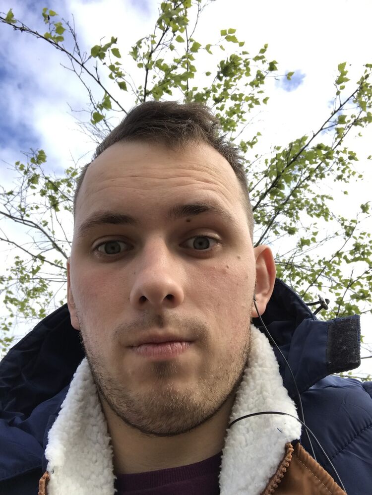 10476442  , 33 ,    