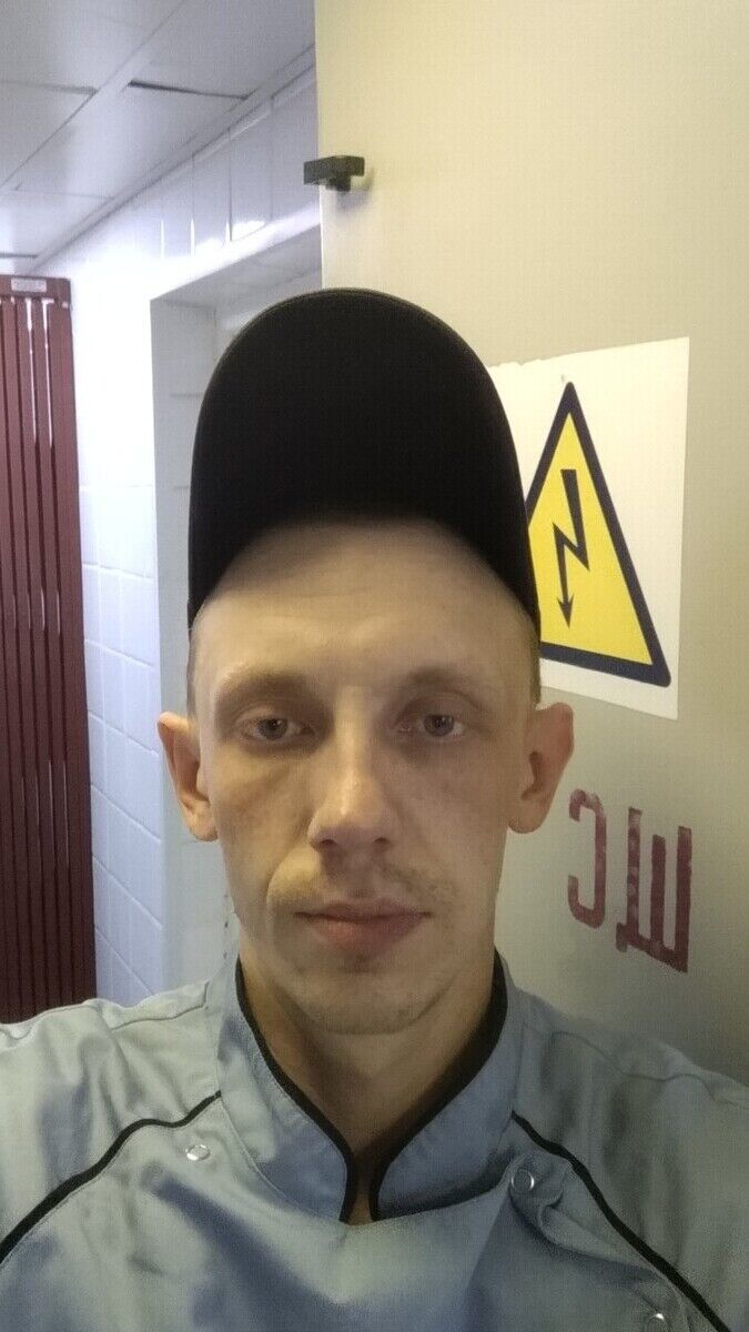  22233562  PapaKu, 38 ,    