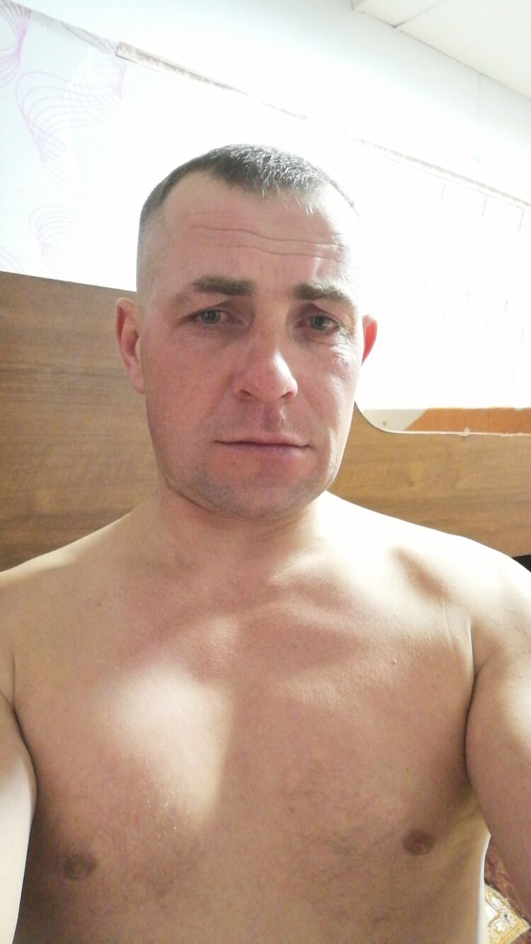  33243592  , 40 ,    