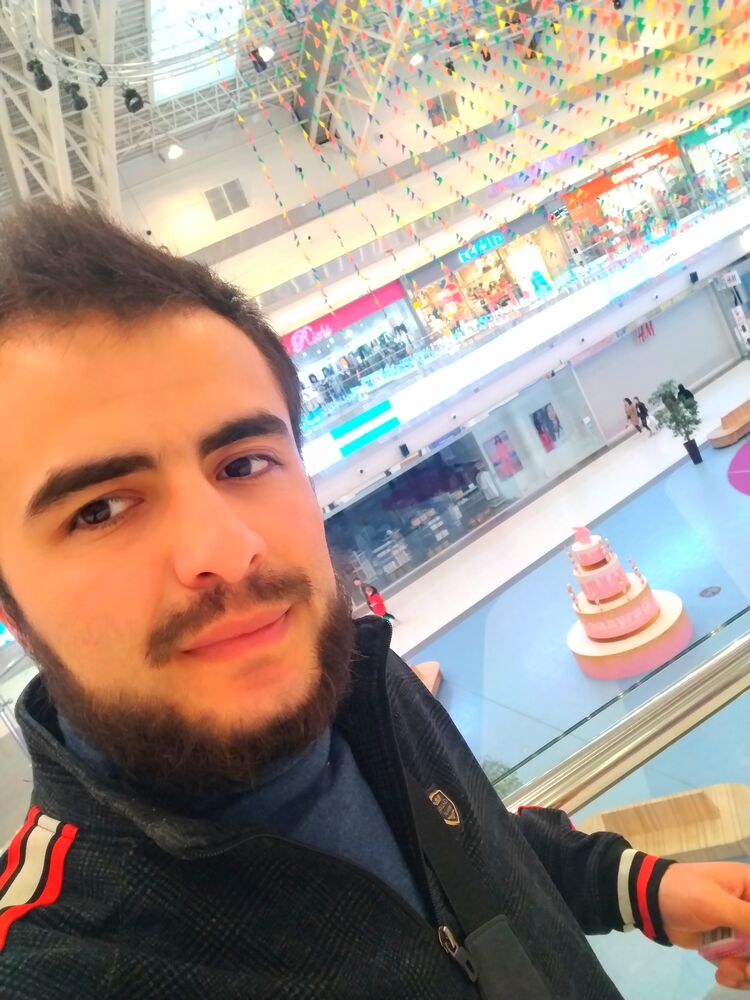  26114722  Firdavs, 28 ,    -