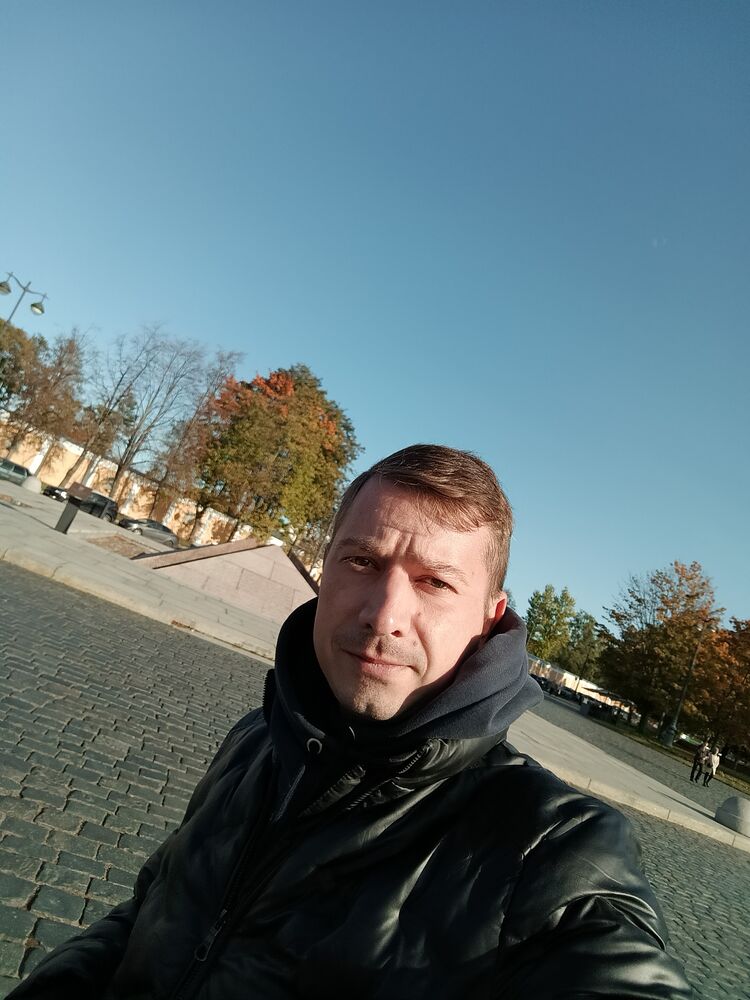  -,   Denis, 36 ,   ,   , c 