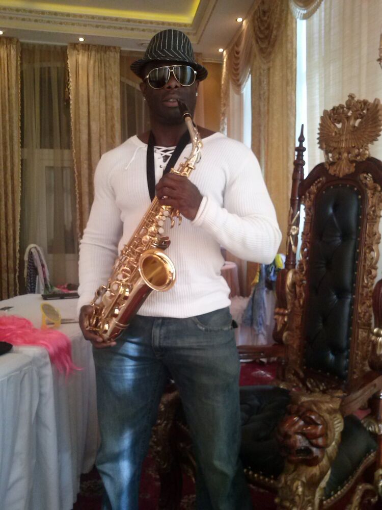  ,   Mike, 36 ,     , c 