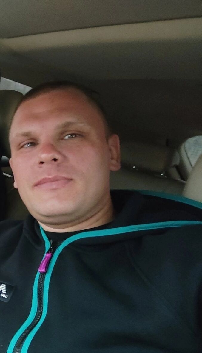  37115122  , 37 ,    -