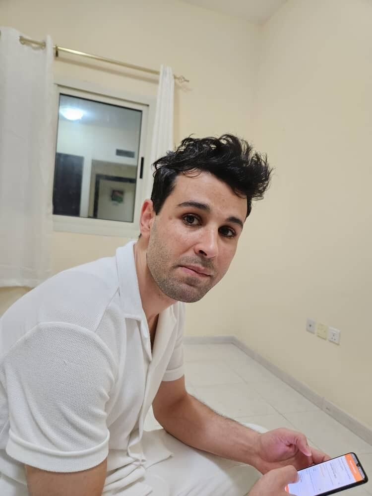  45180162  Mohamed, 31 ,    Algiers