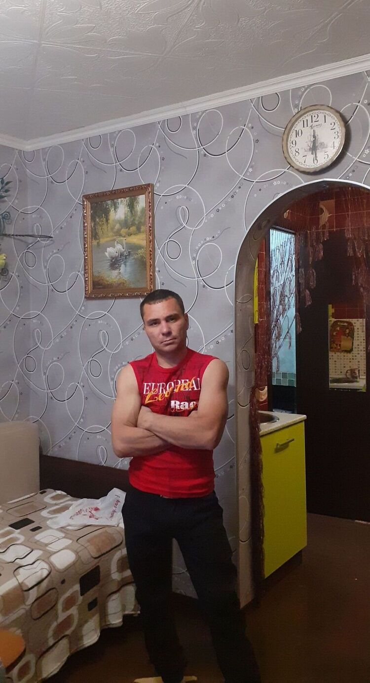  27357912  , 40 ,    