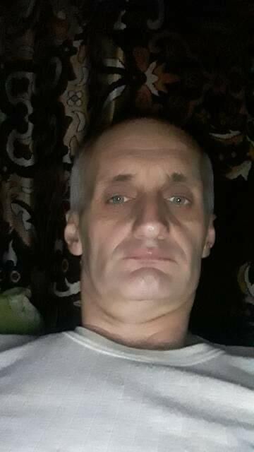  ,   Ghena, 44 ,   ,   