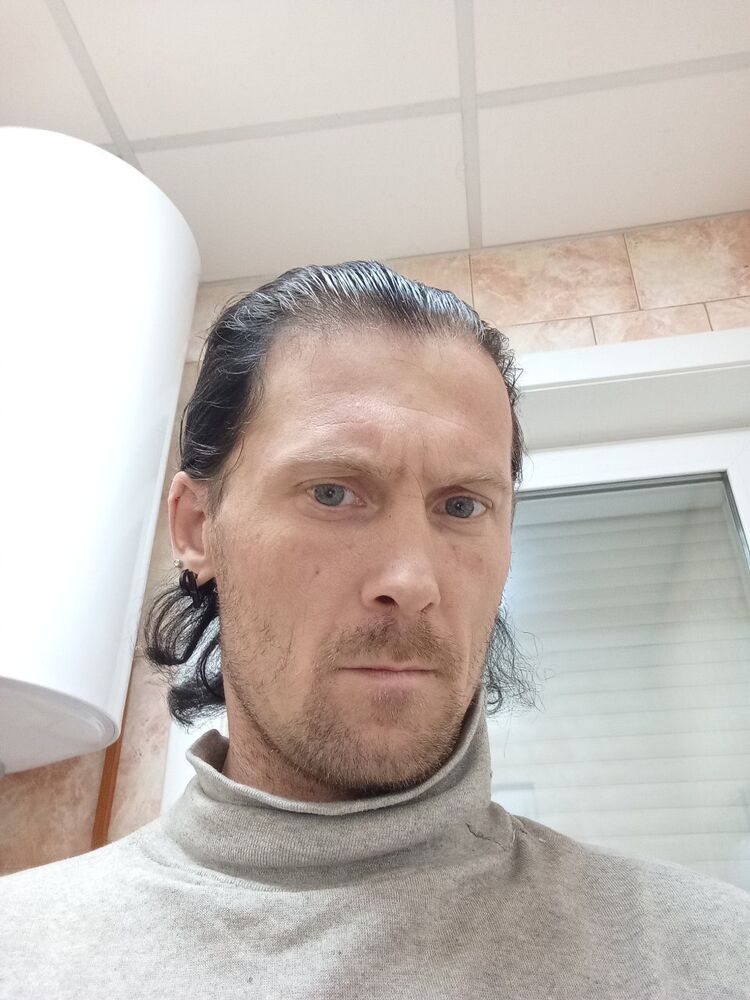 ���� 42331012 ������� Vladimir, 36 ���, ���� ���������� � ������������