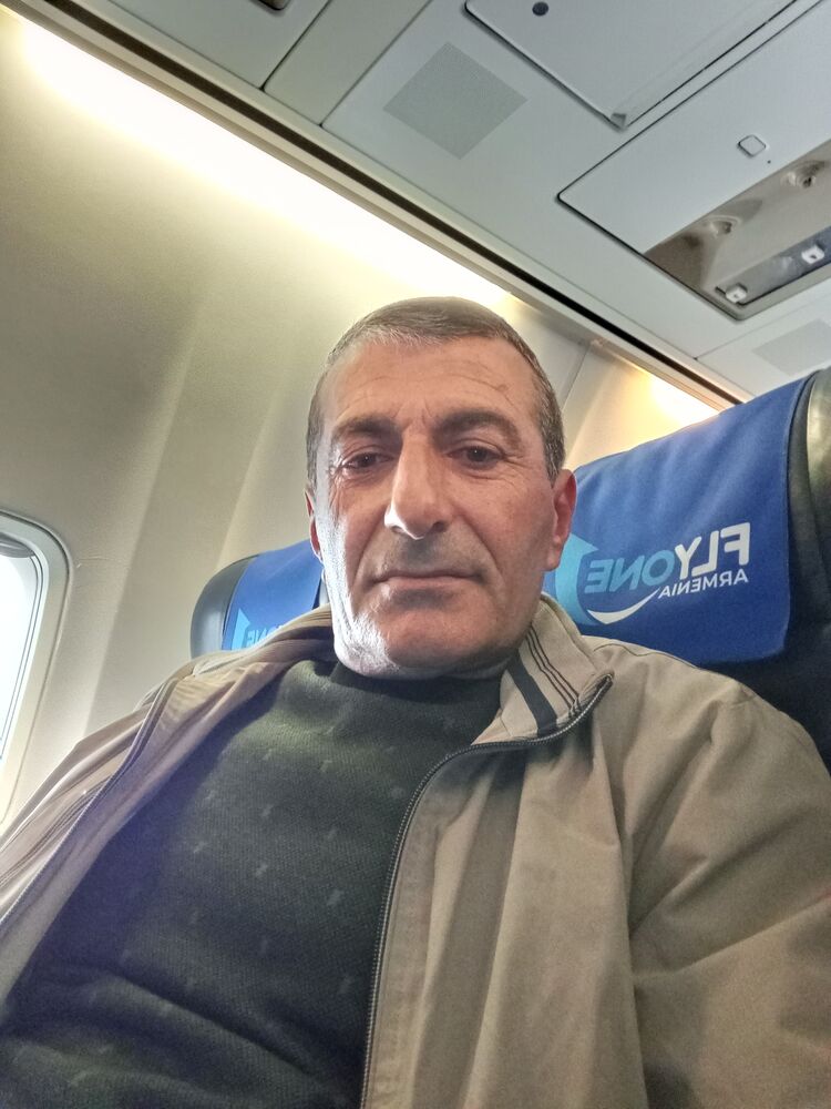 ���� 46551072 ������� ������, 52 ����, ���� ���������� � �����-����������