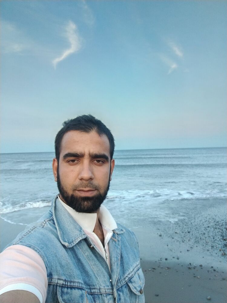  44709292  , 27 ,    