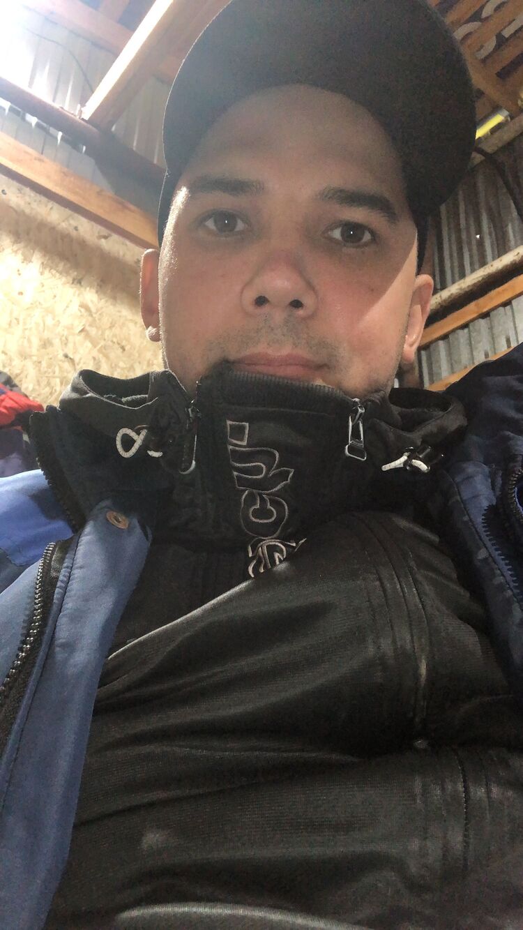  46039312  , 35 ,     