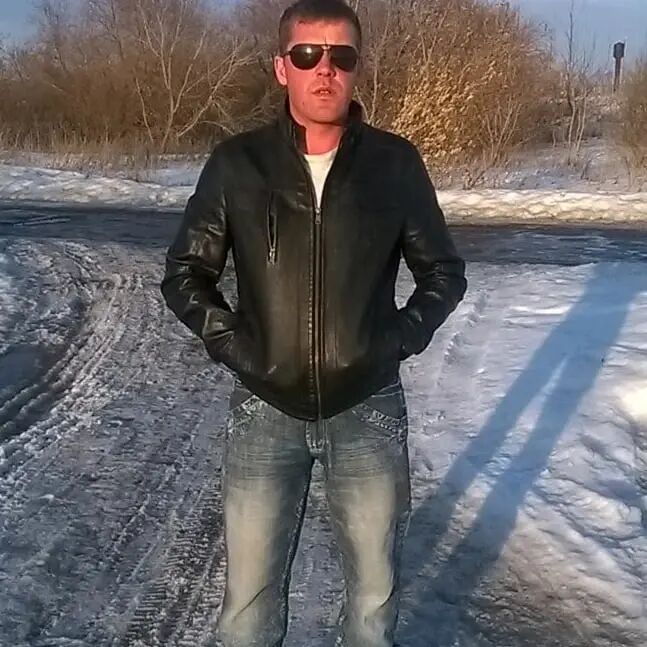  50083222  , 37 ,    