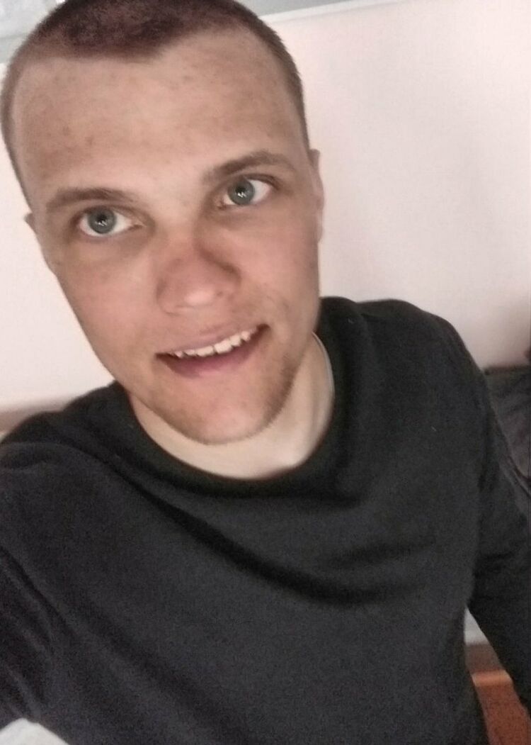  35626562  , 27 ,    