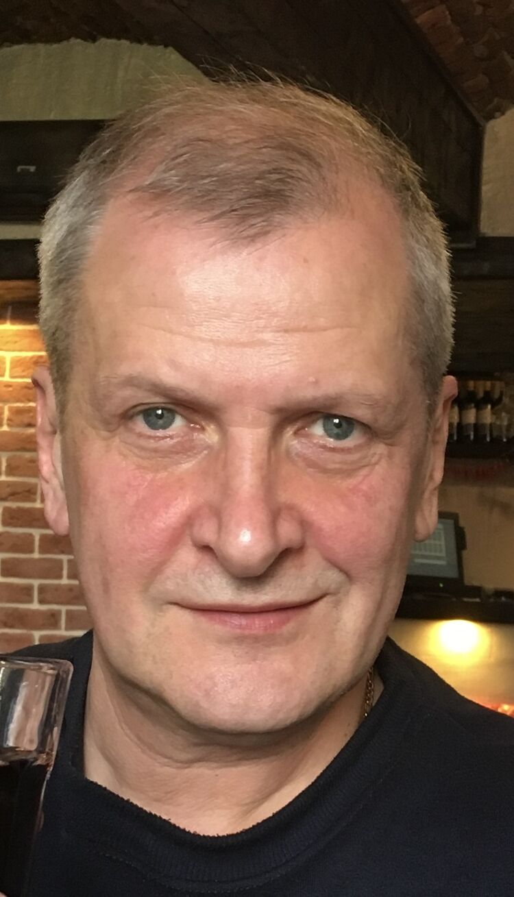  31817732  , 57 ,    -