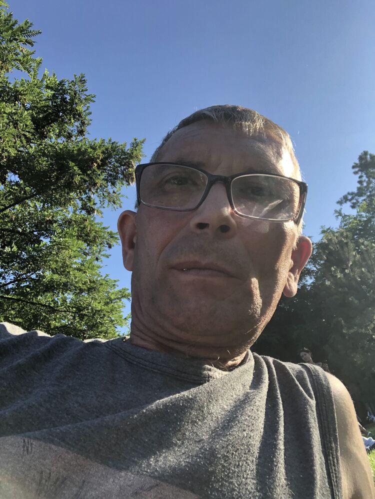  44651342  , 49 ,    