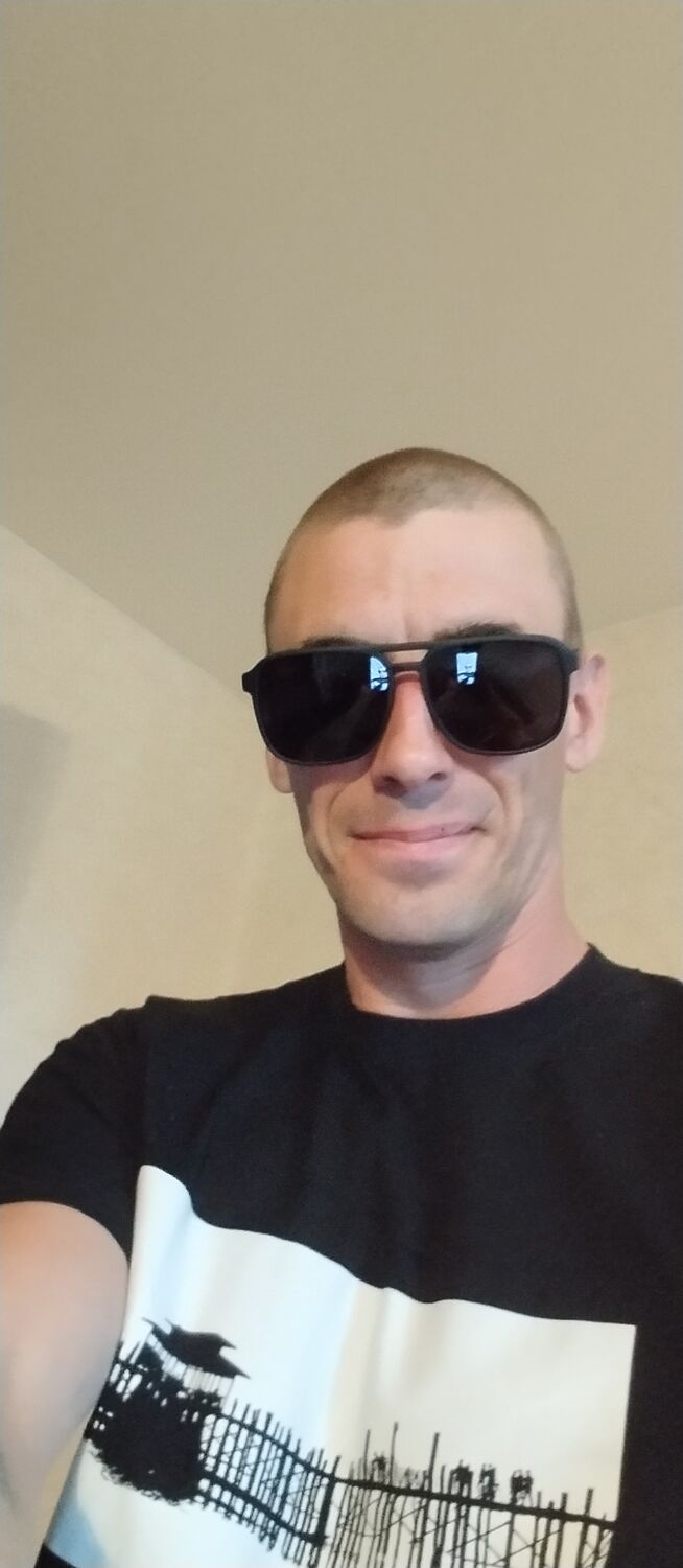  35286602  , 37 ,    -